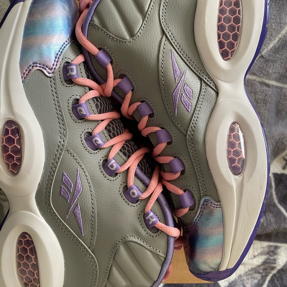 Reebok question mid
